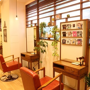 販促・広告物制作における動画撮影・編集及び商用撮影はPhoto studio iS ～sales promotion category～ にお任せ下さい。専門のカメラマンによる精度の高い撮影をおこないます。