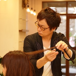 販促・広告物制作における動画撮影・編集及び商用撮影はPhoto studio iS ～sales promotion category～ にお任せ下さい。専門のカメラマンによる精度の高い撮影をおこないます。